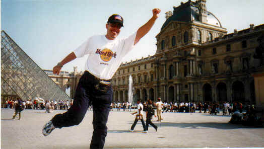louvre1.jpg